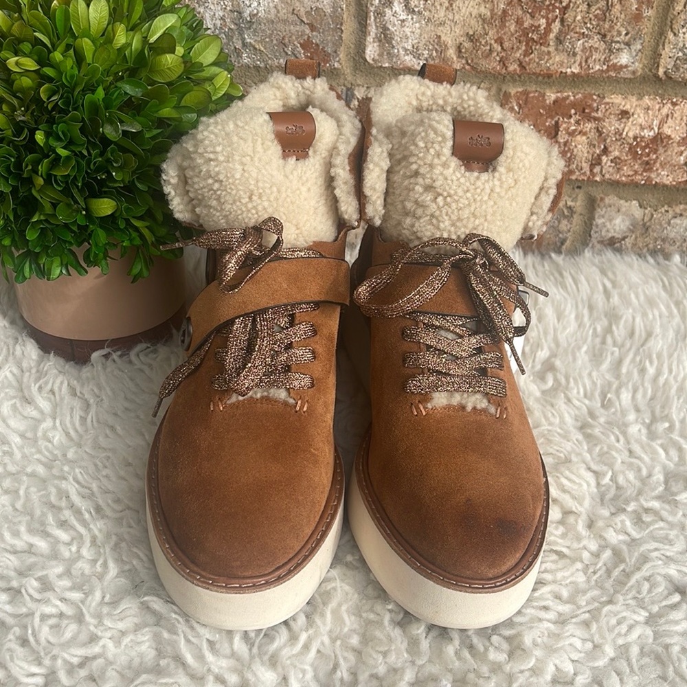 Coach Urban Hiker Suede Shearling Boots Size 10 - Picture 3 of 15